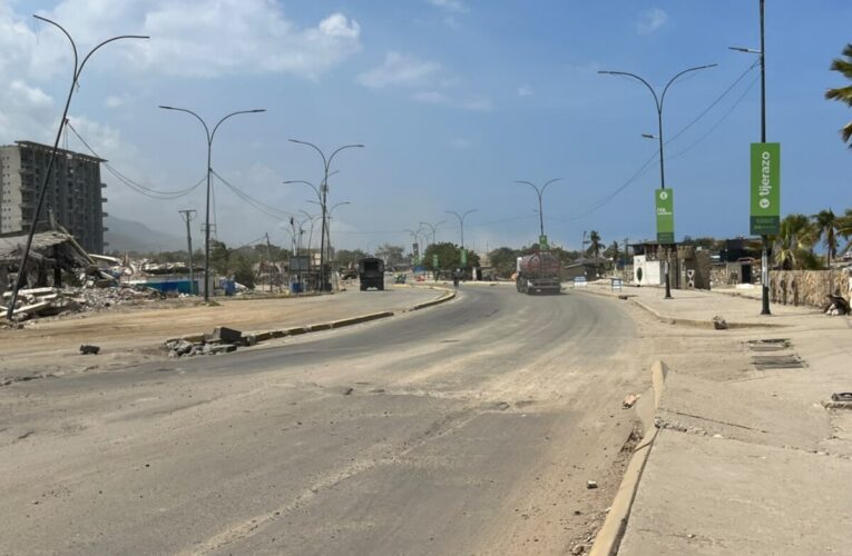 Huecos están acabando con los carros