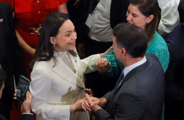 Machado felicita a Bolsonaro y dice que Venezuela avanzará pronto a la libertad