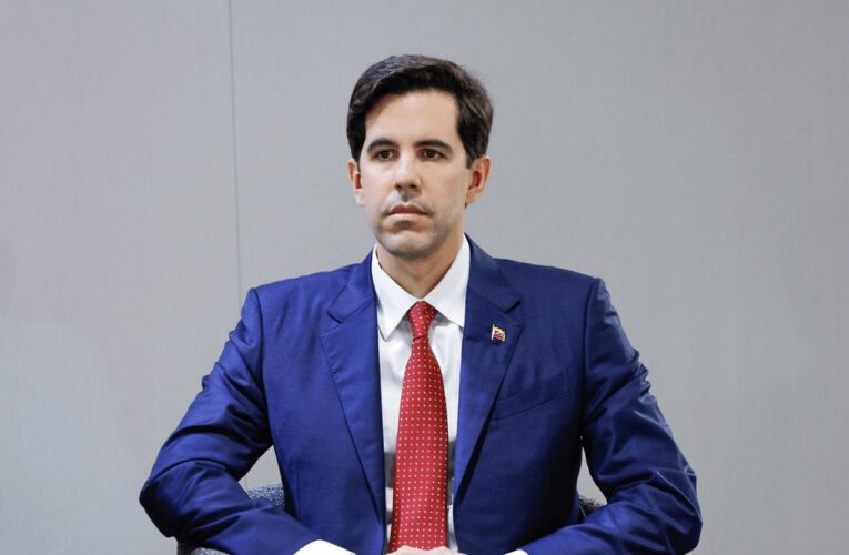 Oliver Blanco es el nuevo canciller de Venezuela