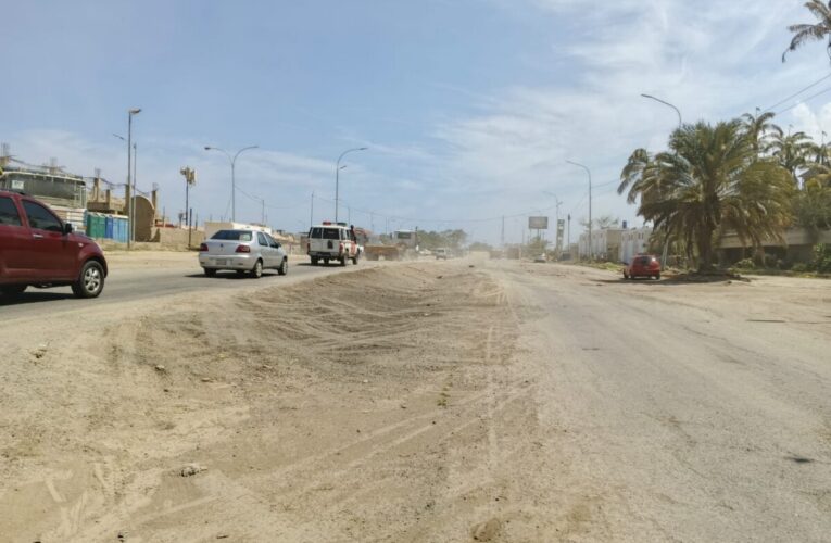 Con cuadrillas de barrido se minimizaría el polvo