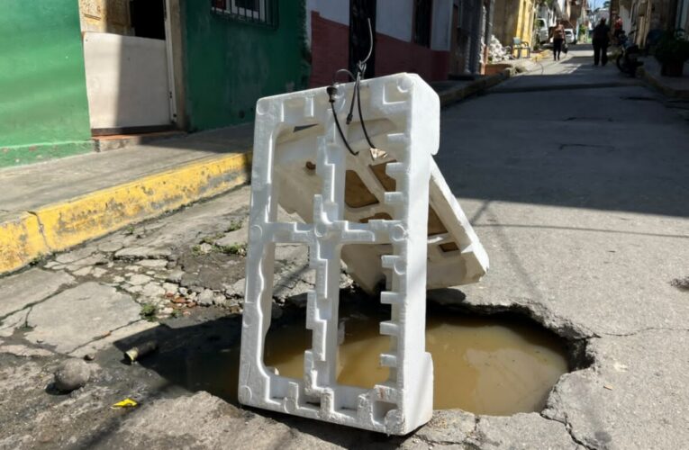 Piden a Hidroven reparar bote de aguas servidas en El Cardonal