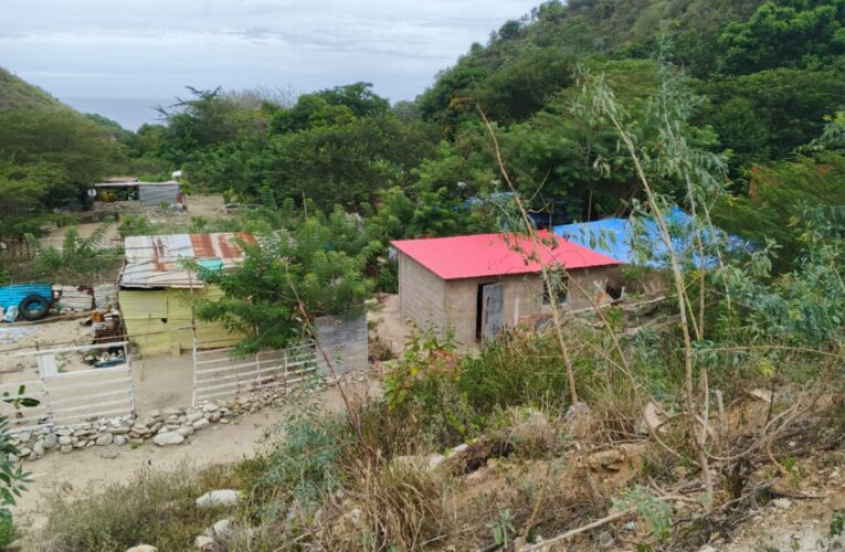 Niños comen una vez al día en refugio de San Julián